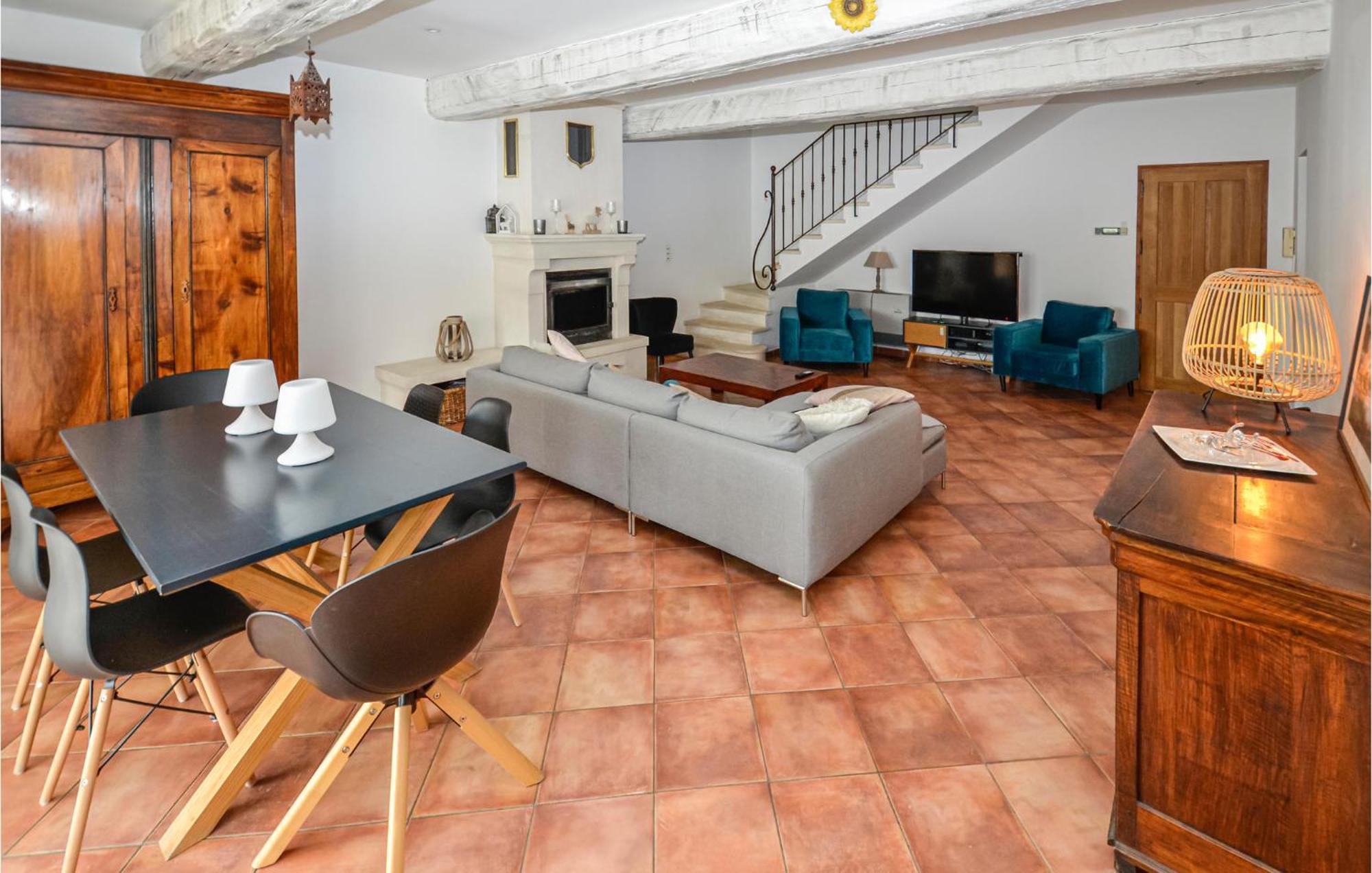 3 Bedroom Awesome Home In Chateuneuf De Gadagne Châteauneuf-de-Gadagne Eksteriør billede